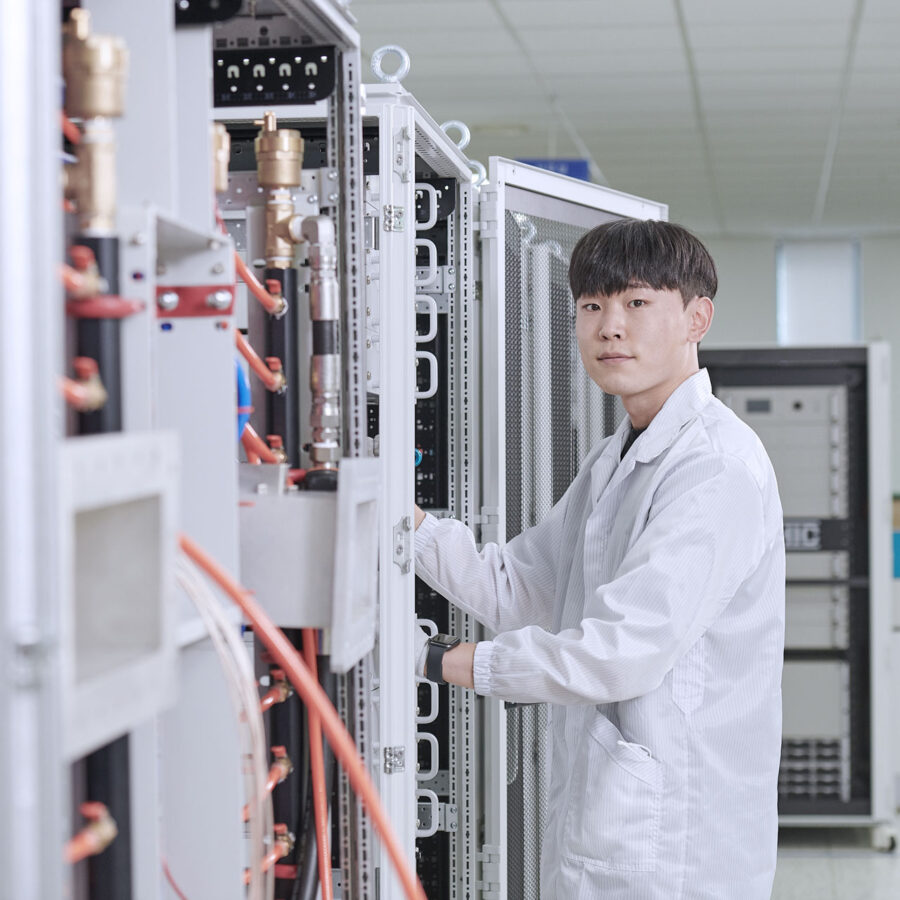 rfhic corporation 4 floor 30kw 915mhz microwave generators production facility