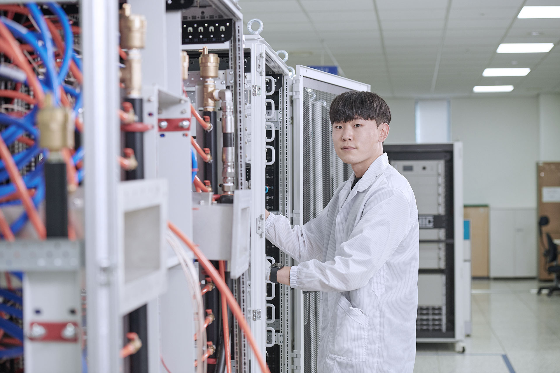 rfhic corporation 4 floor 30kw 915mhz microwave generators production facility